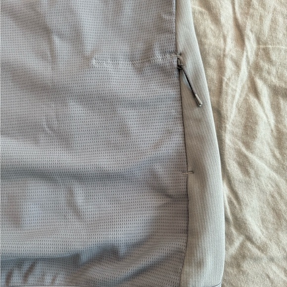 Lululemon Cold Terrain Half Zip Hoodie (L, Light Cast) - Picture 4 of 10
